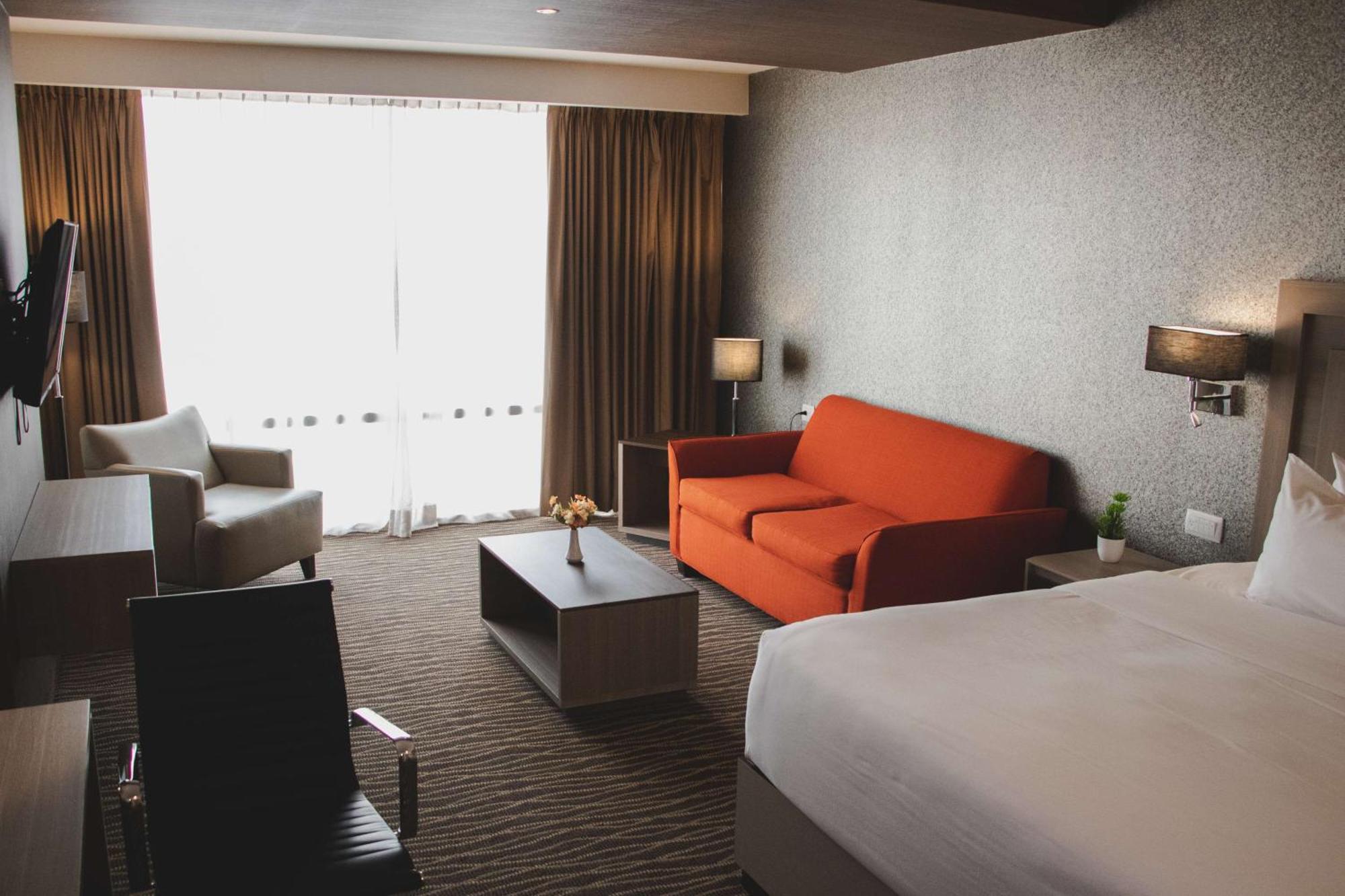 Hilton Garden Inn Leon Poliforum Ngoại thất bức ảnh