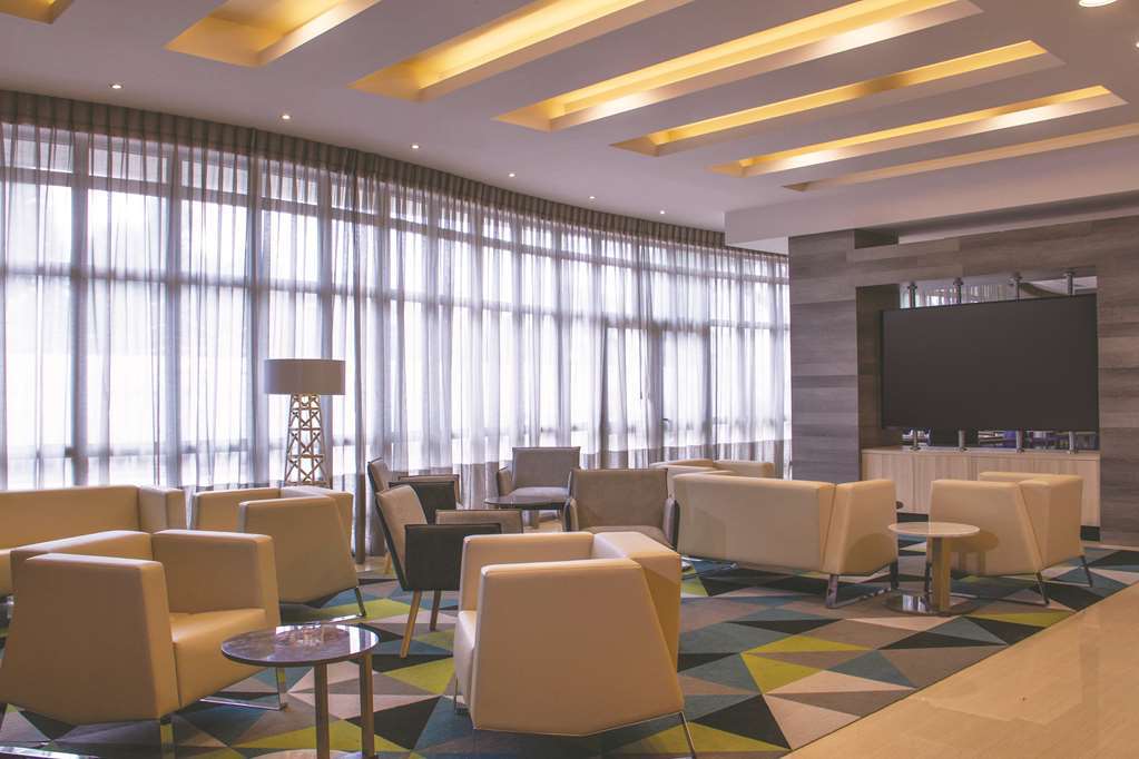 Hilton Garden Inn Leon Poliforum Nhà hàng bức ảnh